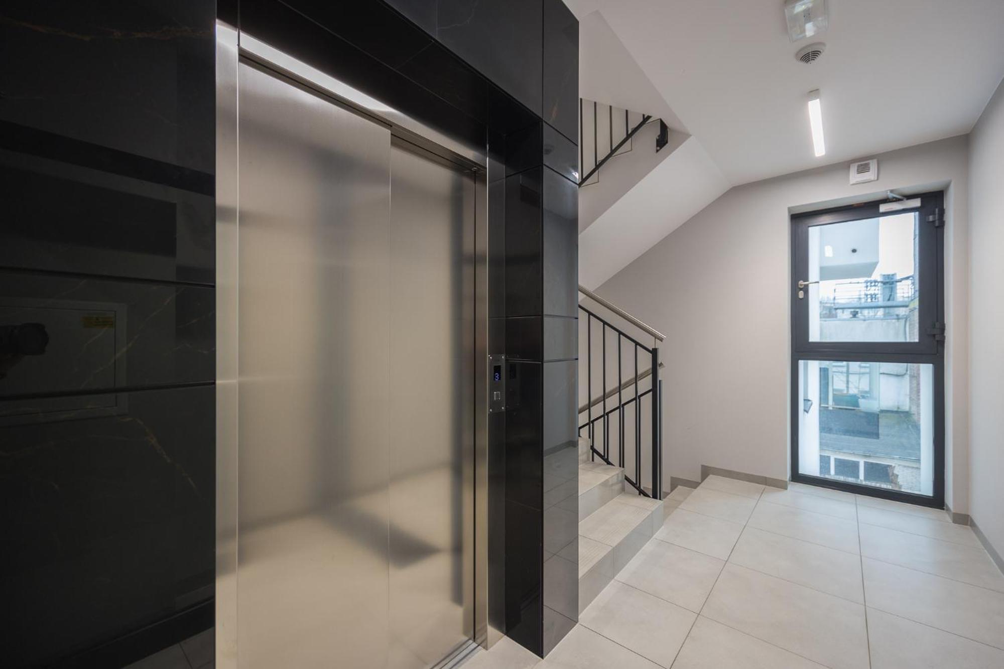 Appartement Warszawski Sen. Na 5 *